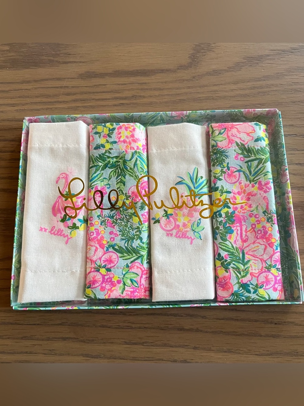 NEW IN BOX  Lilly Pulitzer Cocktail Napkins 4 in box Size 6”x 6” Fruity Flamingo